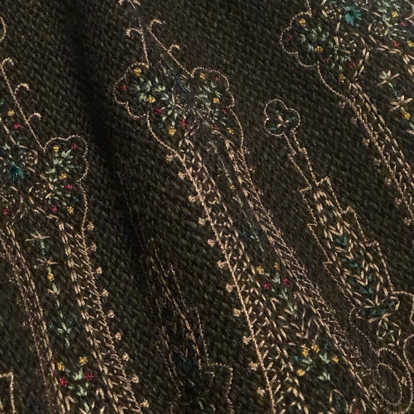 Ann Taylor Embroidered ALine Skirt - Picture 2 of 6